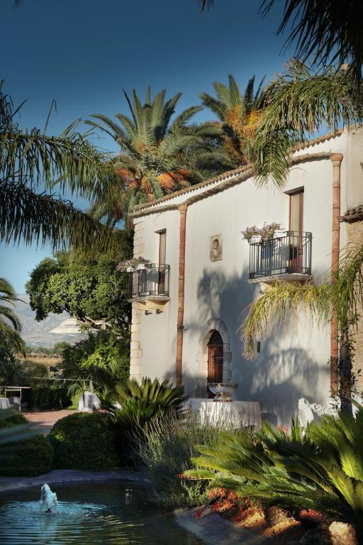 Il Baglio Della Luna Relais By Le Dhome Sicily バレストラーテ エクステリア 写真