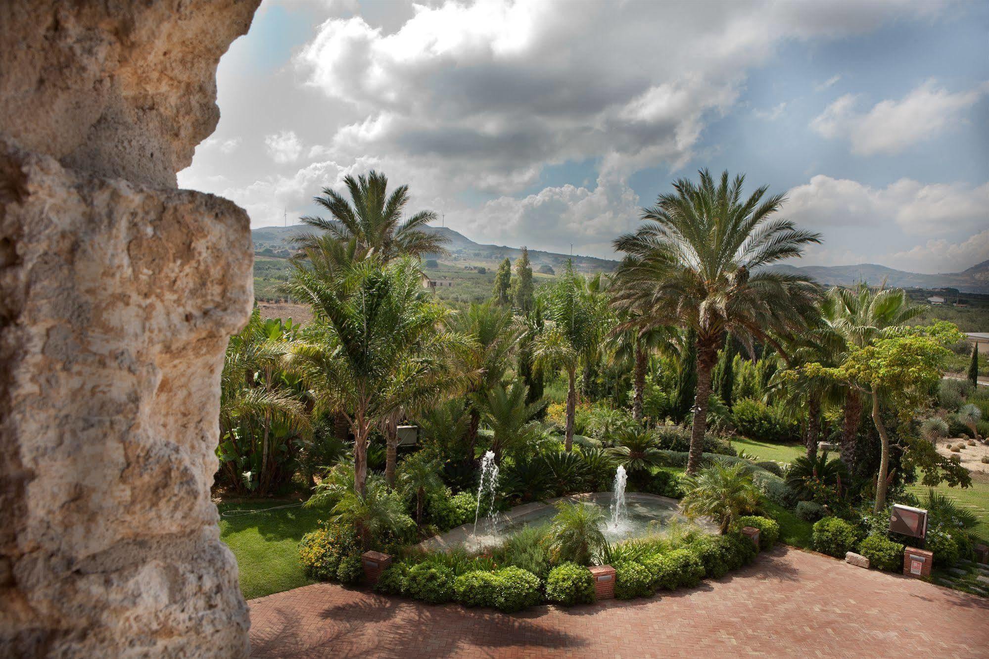 Il Baglio Della Luna Relais By Le Dhome Sicily バレストラーテ エクステリア 写真