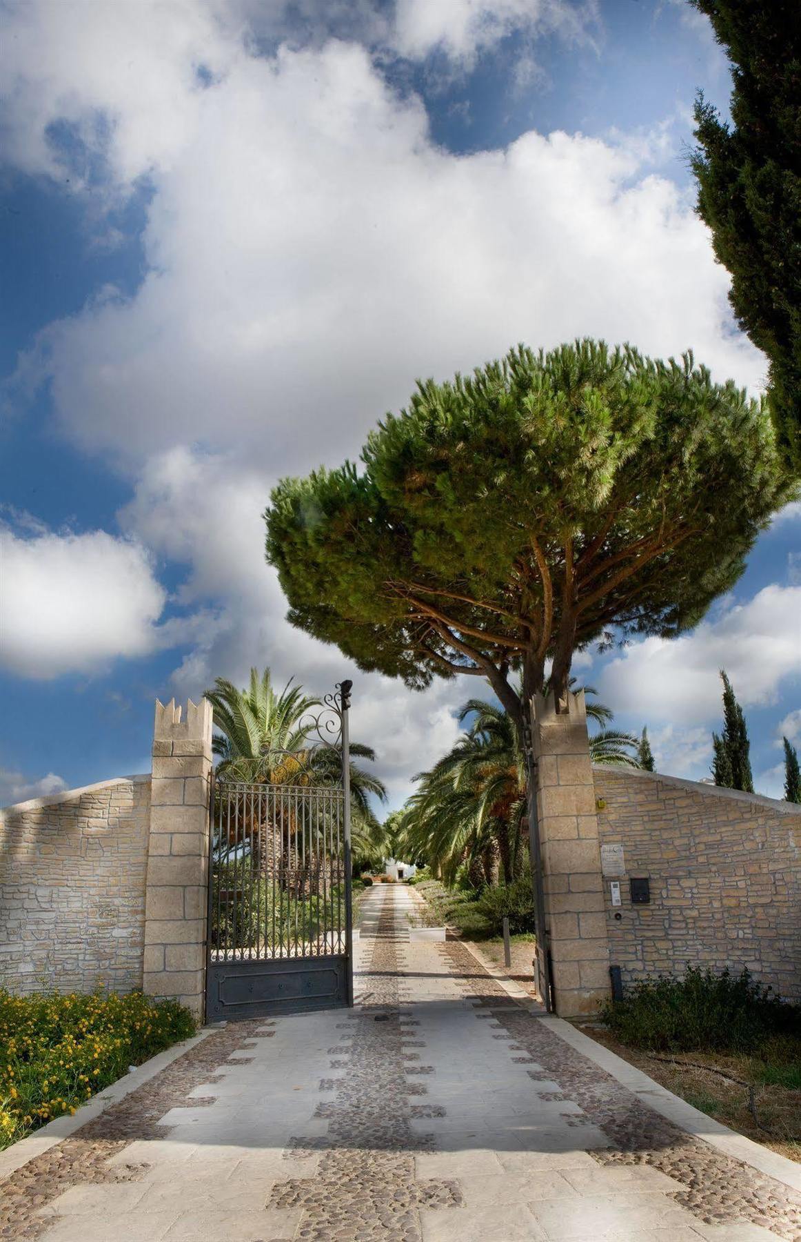 Il Baglio Della Luna Relais By Le Dhome Sicily バレストラーテ エクステリア 写真